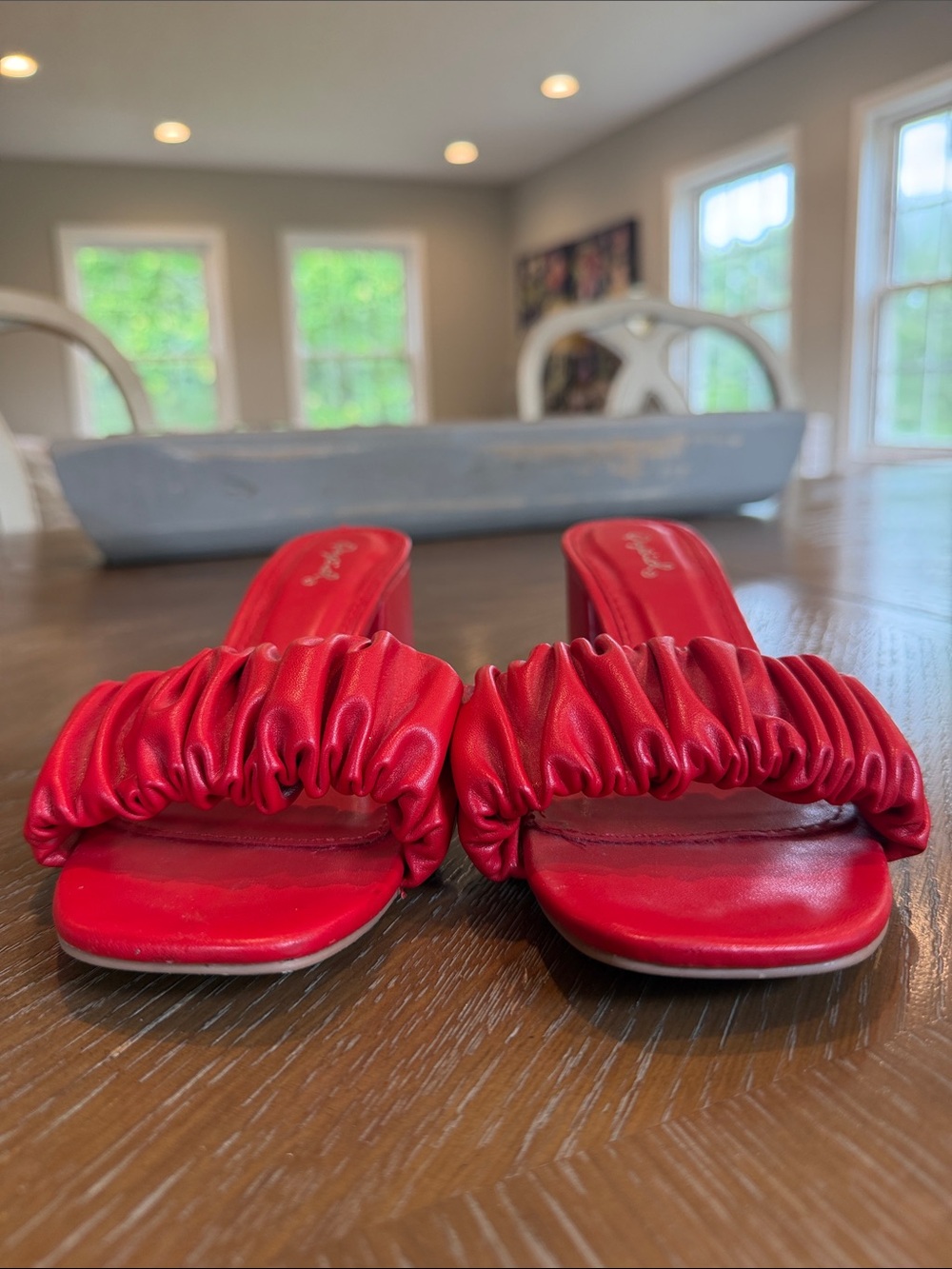 Qupid Red Ruched Slide Sandals - Picture 4 of 8